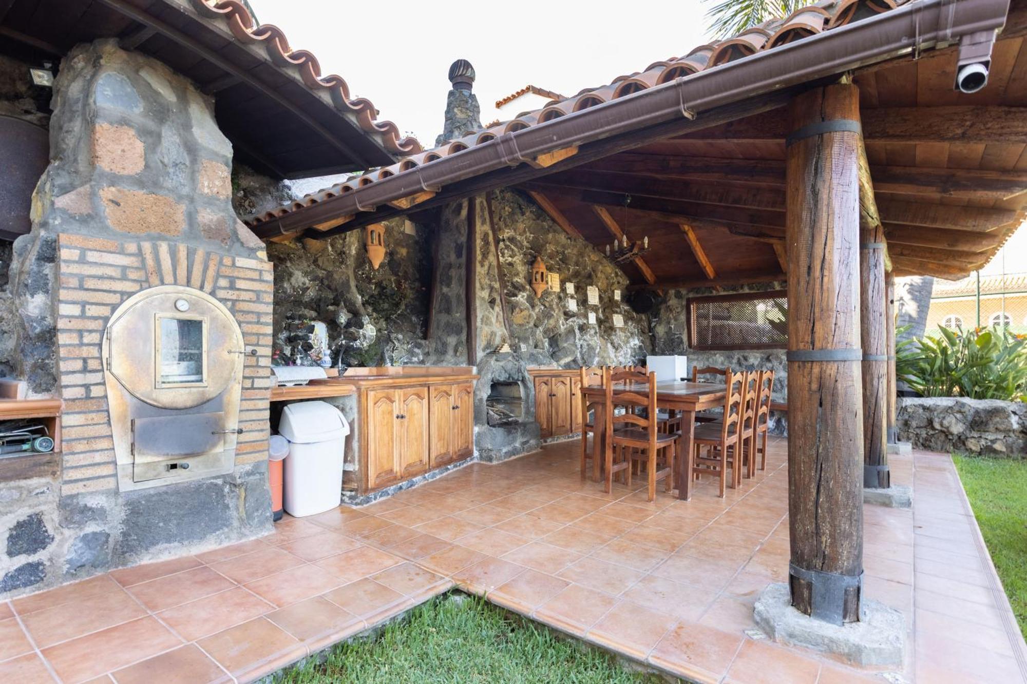 Casa Los Grabados, Piscina, Vistas, Barbacoa Y Zen Icod De Los Vinos Exteriör bild